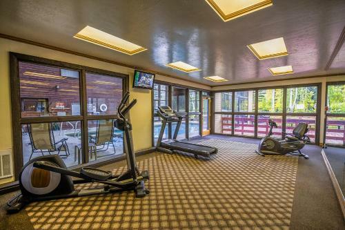 Apartamento Condo 236 - Wifi Gas Fireplace Community Pool Jacuzzi Bbq Laundry