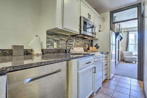 Apartamento Modern Brian Head Ski Condo With Mountain Views!