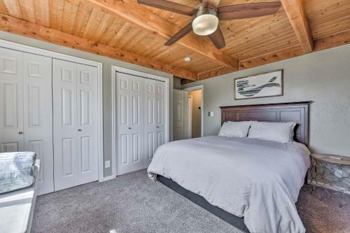 Cozy Eden Log Home Near Outdoor Activities