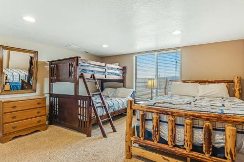 Harbor Village Retreat