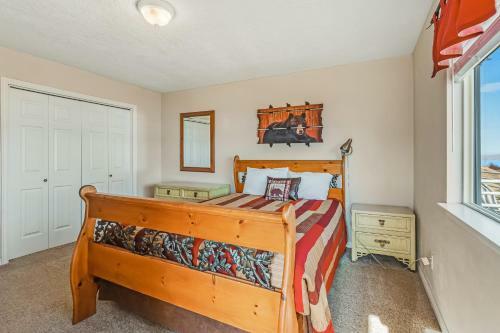 Harbor Village Retreat