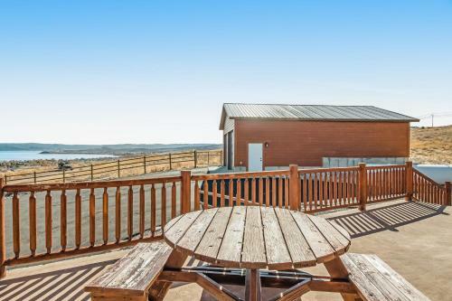 Garden City Chalet