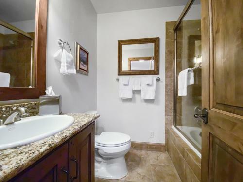 9922 Vista Home