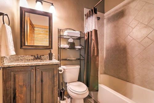 Kanab Cabin With Hot Tub, Fire Pit And Panoramic Views!