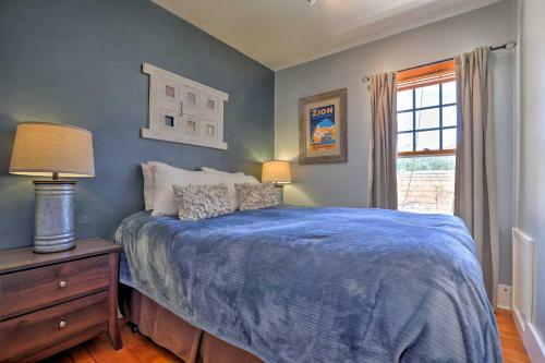 Vintage Main St Kanab Cottage With Fenced Yard