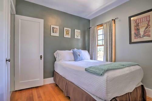 Vintage Main St Kanab Cottage With Fenced Yard