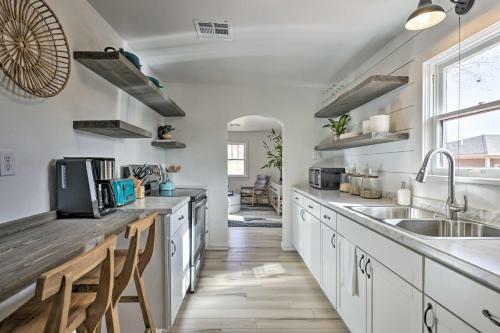 Modern Kanab Cottage With View Less Than 1 Mi To Hiking