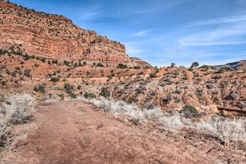 Modern Kanab Cottage With View Less Than 1 Mi To Hiking