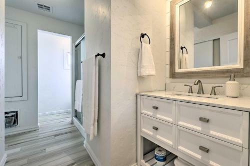 Modern Kanab Cottage With View Less Than 1 Mi To Hiking