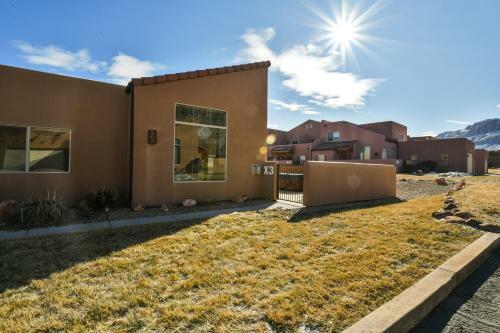 Welcome To Rim Village X3 In Gorgeous Moab!