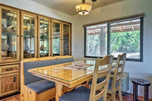 5-acre Sunset Cabin With Firepit, 18mi To Moab