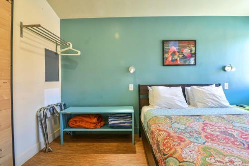Hotel West 1 - Kokopelli West Studio. Downtown Location