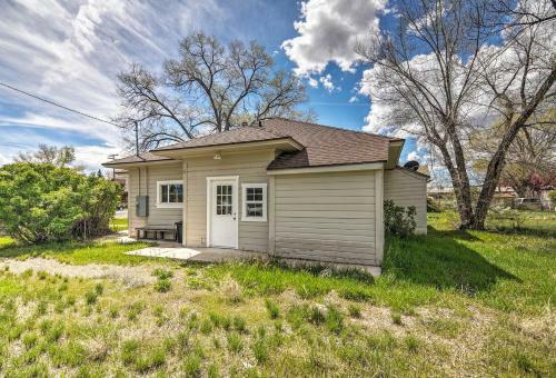 Downtown Retreat With Grill About 27 Mi To Bryce Canyon!