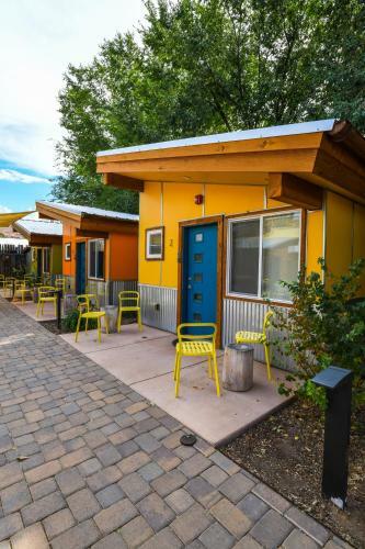 Hotel West 8 - Kokopelli West Studio. Downtown Location