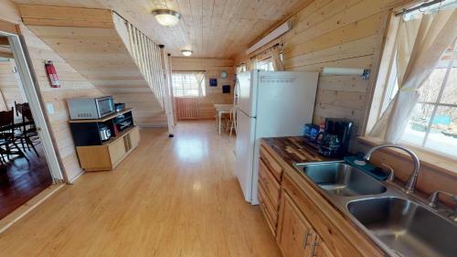 Muddy Paws Ranch - A One Of A Kind Very Pet Friendly Ranch With