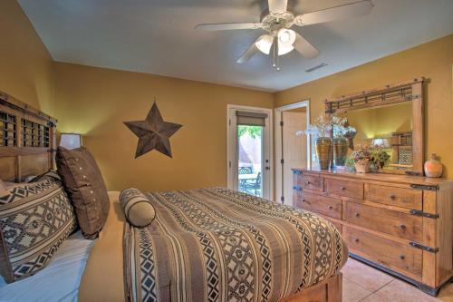 Modern Moab Townhome With Shared Pool And Hot Tub!