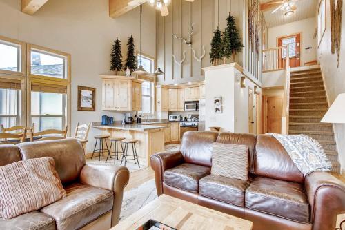 Fireplace Retreat #1