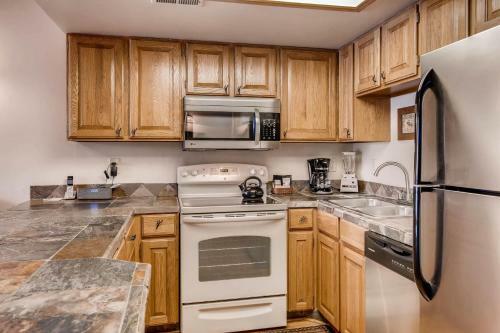 Powder Pointe By Park City Lodging
