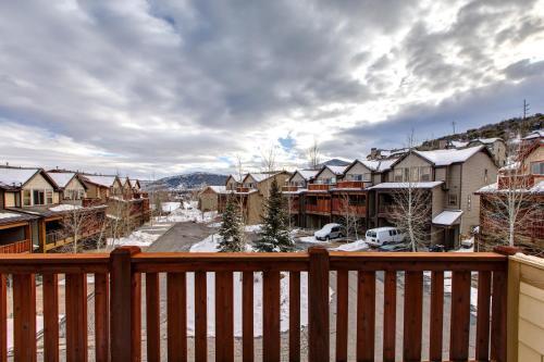 Luge Lane Townhouse