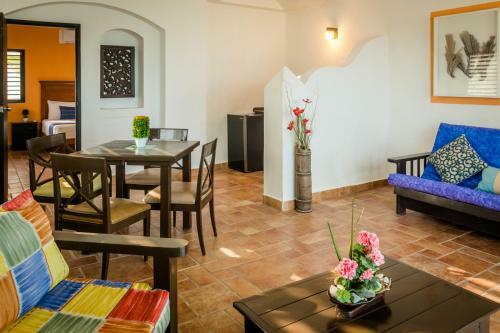 Hotel Caleta Tankah