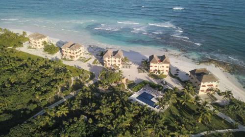 Hotel Caleta Tankah