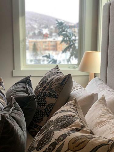Ski And Ride Woodside By Casago