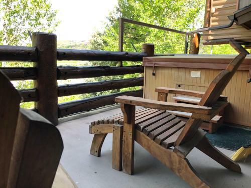 Comstock By Park City Lodging