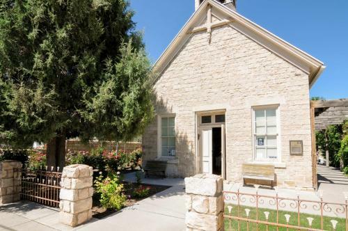 Apartamento Updated Main St Apt Near Fishlake And Capitol Reef!