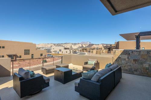 Villa Canyon Crest Escape