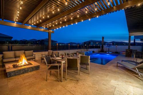 64 65 Two Connected Homes In Ocotillo Springs With Private Pools