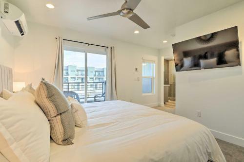 Sleek Townhome With Community Perks And Mtn Views