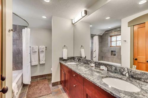 Ski-in And Out Townhome Garage And Club Solitude Access