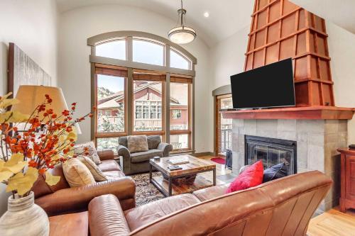 Ski-in And Out Townhome Garage And Club Solitude Access