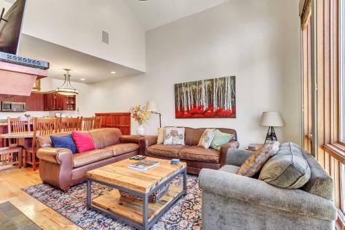 Ski-in And Out Townhome Garage And Club Solitude Access