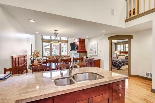 Ski-in And Out Townhome Garage And Club Solitude Access