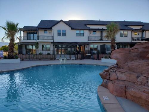 64 Pool Oasis At Ocotillo Springs With Private Pool