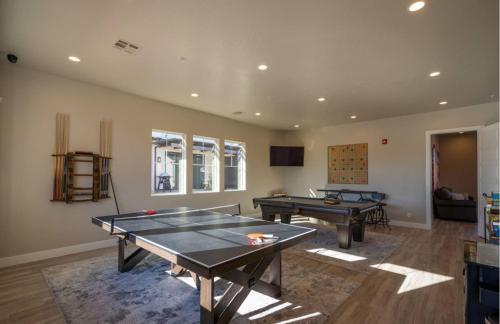 64 Pool Oasis At Ocotillo Springs With Private Pool