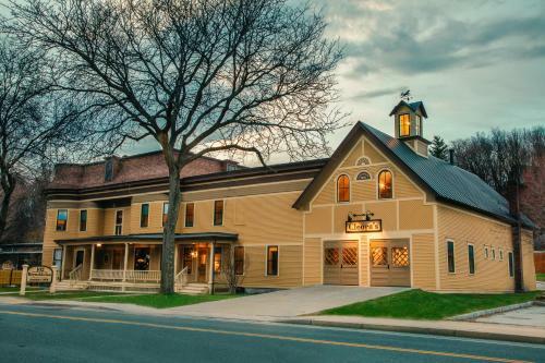 Bed & Breakfast Reynolds House Inn