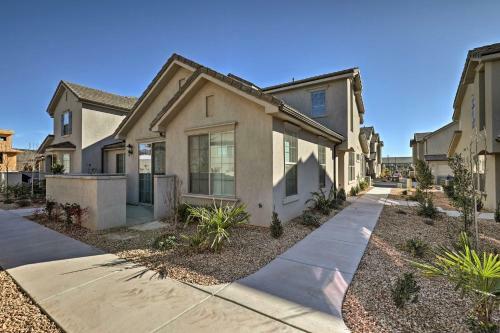 Modern Washington Townhome- 6 Mi From Red Cliffs!