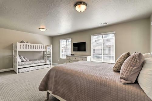 Modern Washington Townhome- 6 Mi From Red Cliffs!
