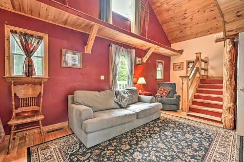 Cabin In The Untouched Woods, 3 Miles To Ski!
