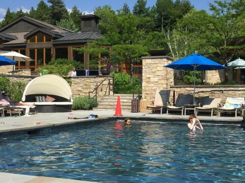 Apartamento Condo At Topnotch Resort