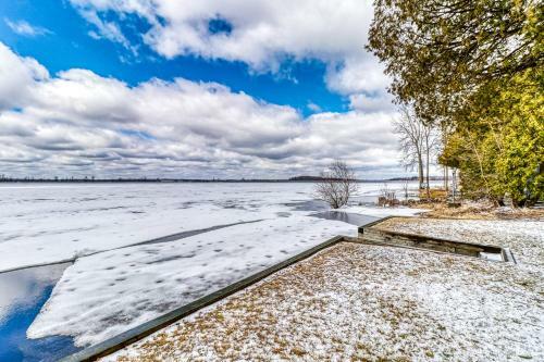 Lake Living