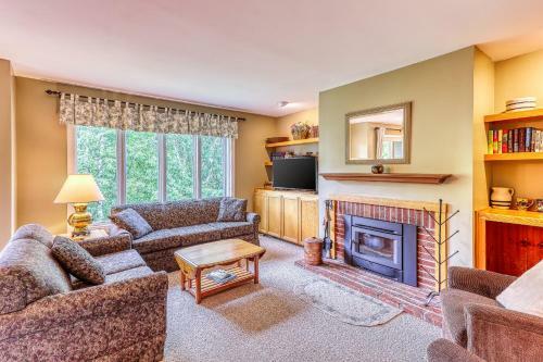 Sugarbush Ski In/ski Out - 2 Bed 2 Bath Apartment In Warren