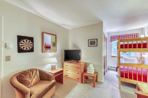 Sugarbush Ski In/ski Out - 2 Bed 2 Bath Apartment In Warren