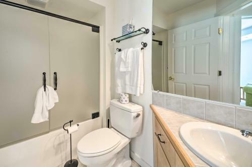 West Dover Townhome With Deck, Grill And Amenities