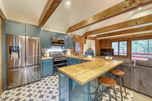 Maple Hill Hideaway