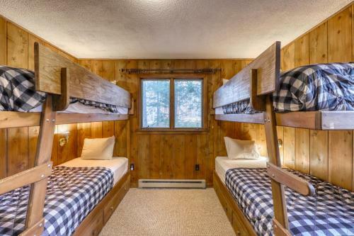 Maple Hill Hideaway