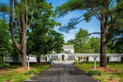 Hotel Arcady Mountain Motor Lodge