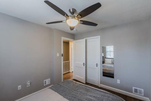 Beautiful 3br 2ba House With Cozy Backyard